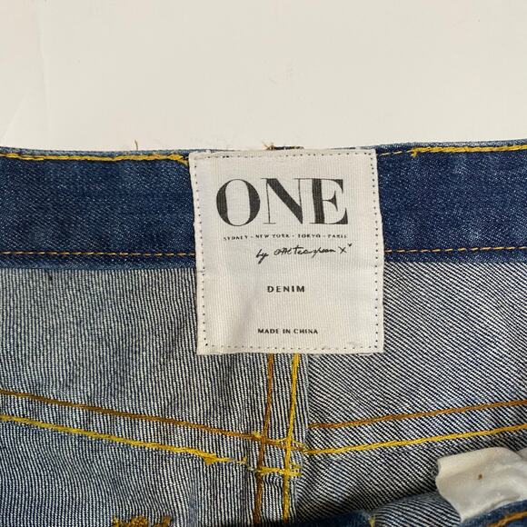 One Teaspoon Women's Trashed Freebirds Distressed Skinny Jeans Size 24 - Picture 4 of 16